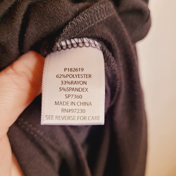 Almost Famous black sporty tshirt dress - Picture 5 of 8